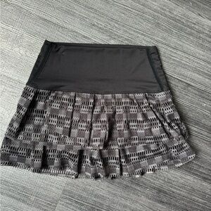 Lucky in Love Black and Gray Pleated Bubble Mini Skirt
